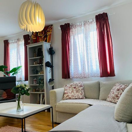 Ferienwohnung Apartman Marley Kostrena Exterior foto