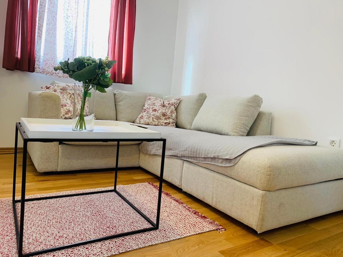 Ferienwohnung Apartman Marley Kostrena Exterior foto