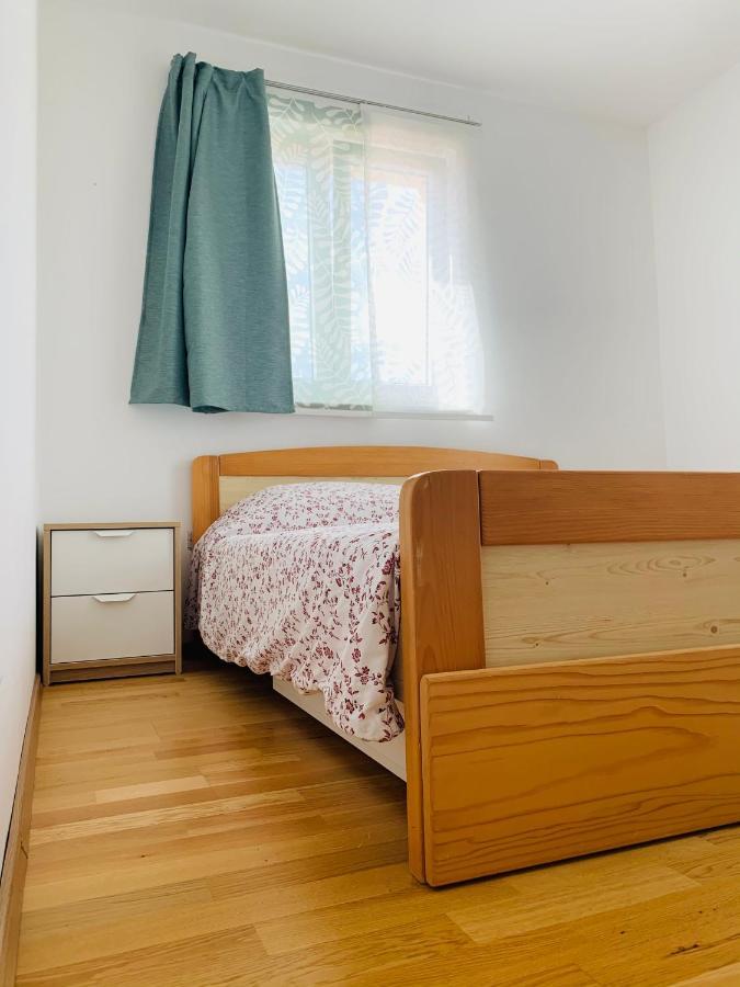 Ferienwohnung Apartman Marley Kostrena Exterior foto