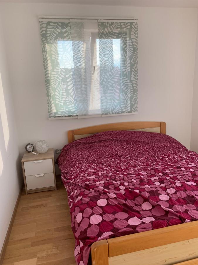 Ferienwohnung Apartman Marley Kostrena Exterior foto